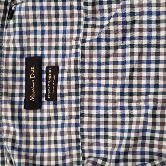 Men's shirts - Picture 1 of 3